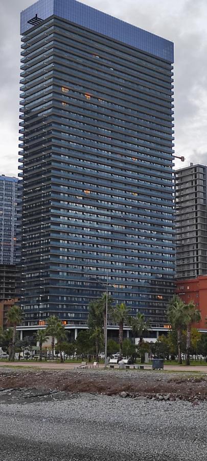 Batumi Beach Tower エクステリア 写真