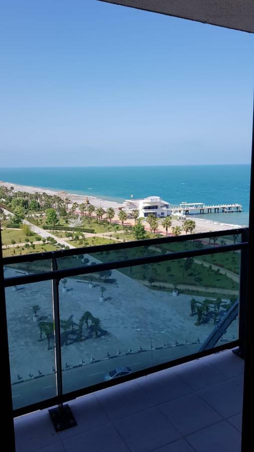 Batumi Beach Tower エクステリア 写真